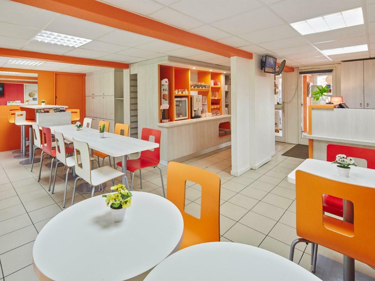 Premiere Classe Melun Senart Vert-Saint-Denis Exterior foto